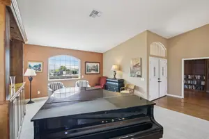 37850 S Rolling Hills Dr photo 6