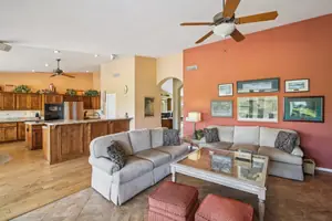 37850 S Rolling Hills Dr photo 10